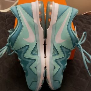 Nike Sculpt TR2 Size 8.5